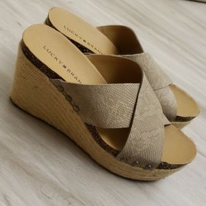 Lucky Brand Neeka Taupe Cross Strap Wedge Slip-On